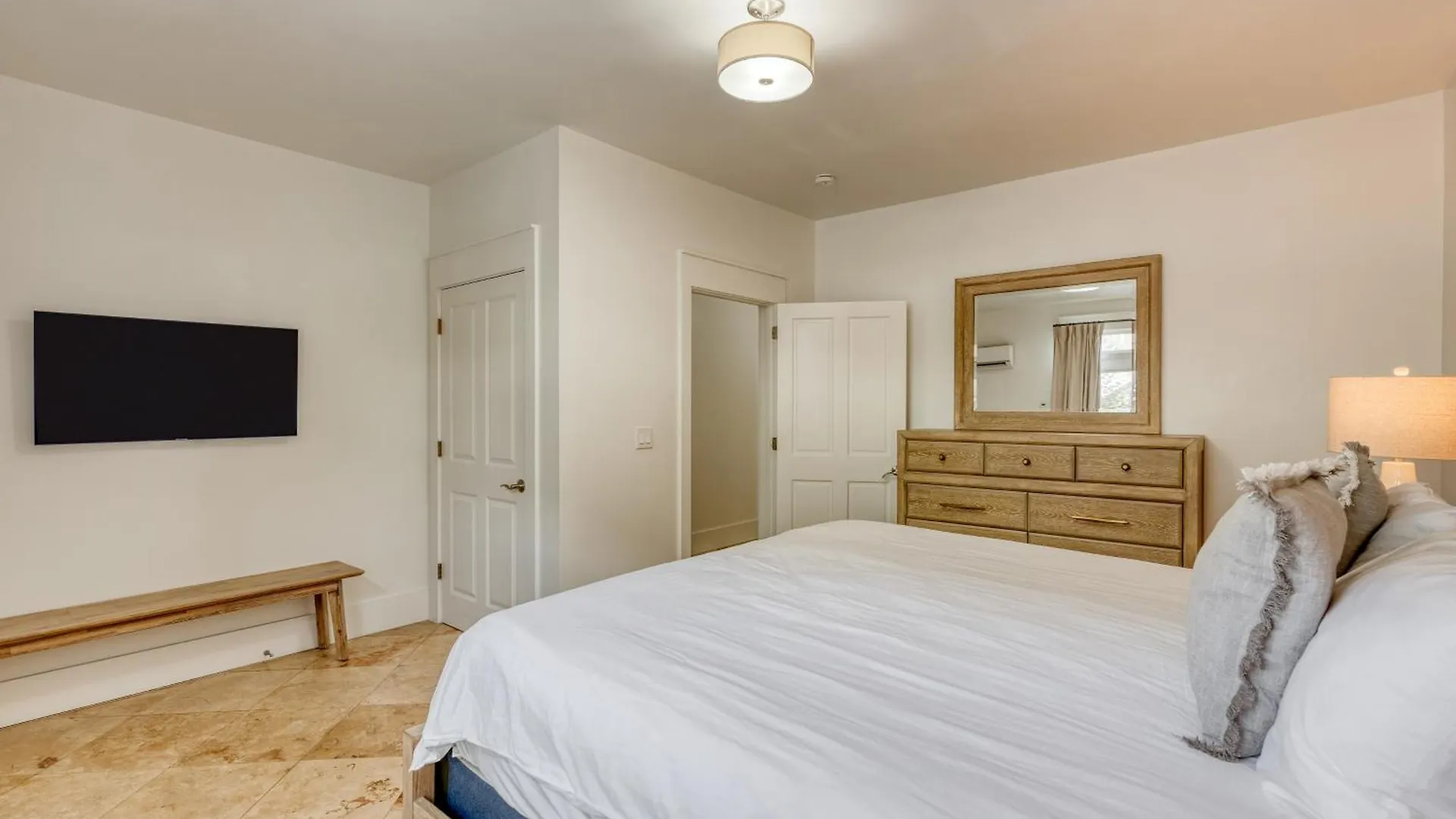 Dream By Avantstay 2-story Walk To Hot Tub Golf Cart Holiday home Destin