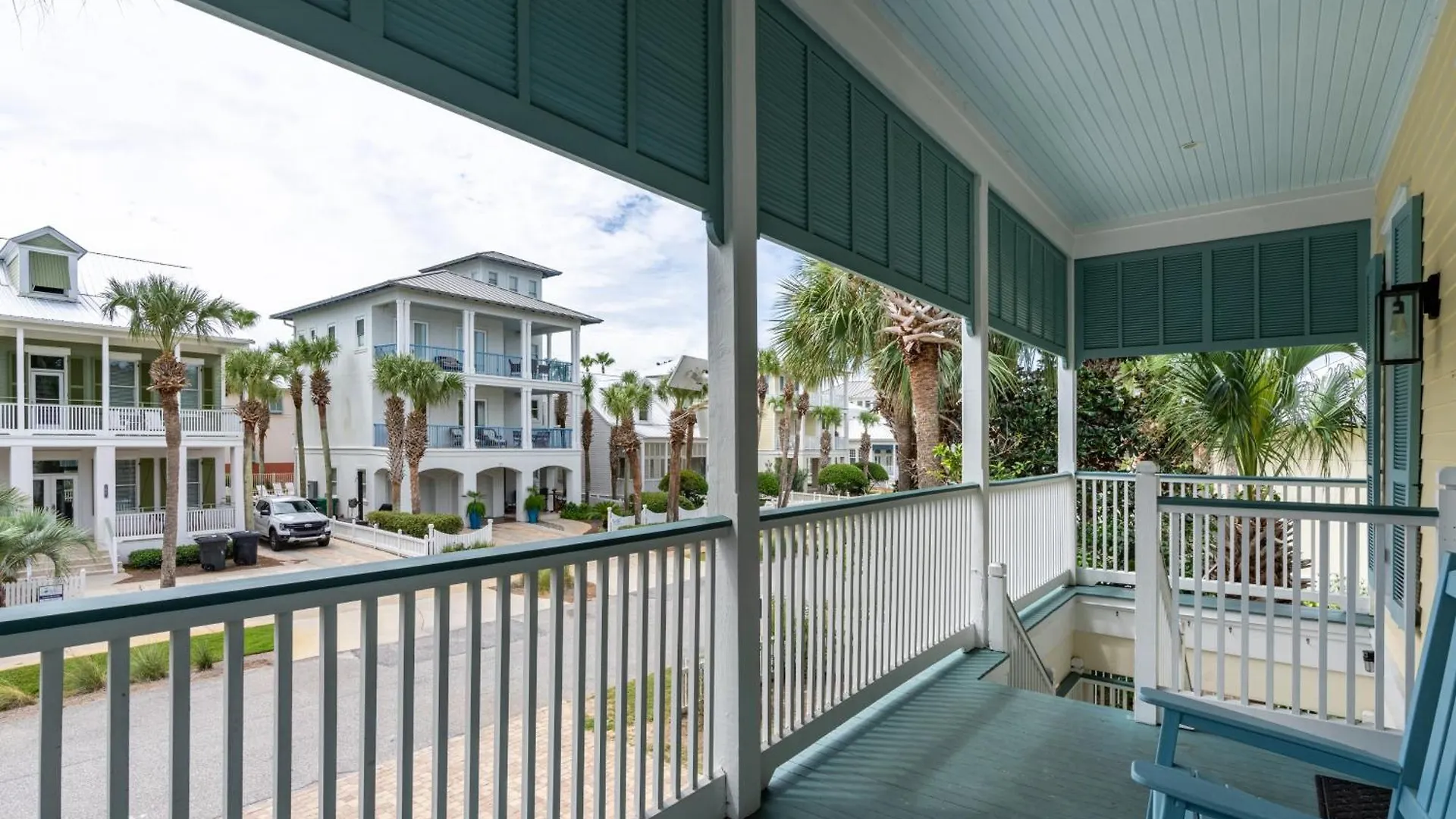Holiday home Dream By Avantstay 2-story Walk To Hot Tub Golf Cart Destin