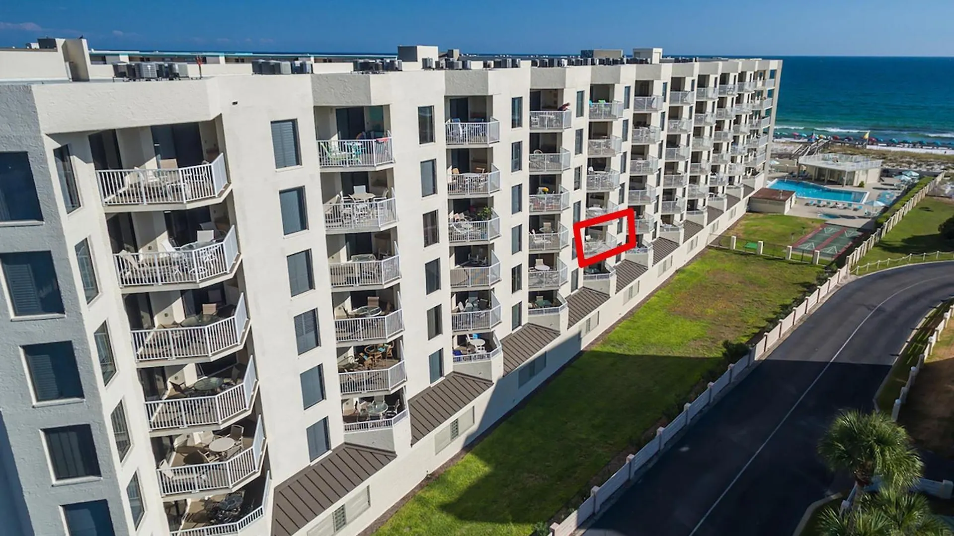 Inlet Reef 213- By Isle Apartment Destin