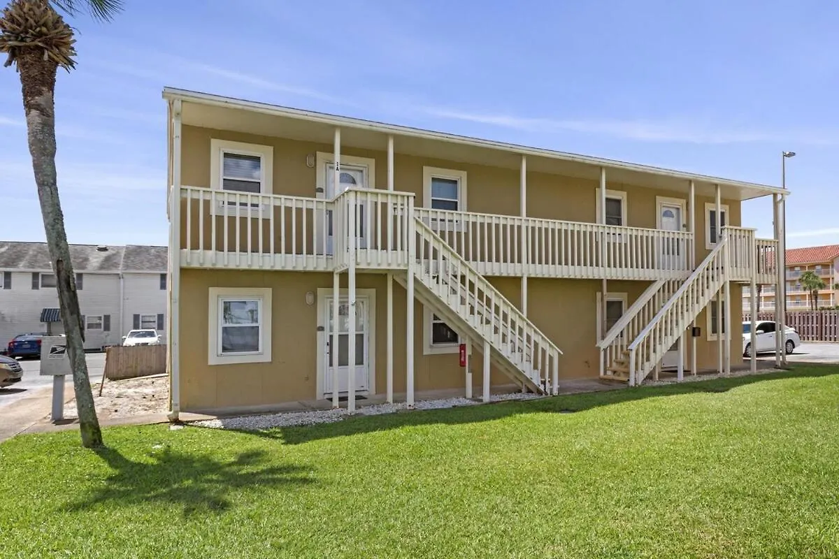 Secluded 2br-2ba - 5 Minute Walk To The Gulf Semesterbostad Destin