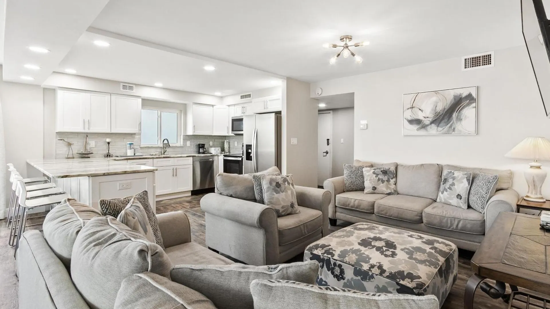 3031 Free Setup 2024 Shoreline Towers * Destin