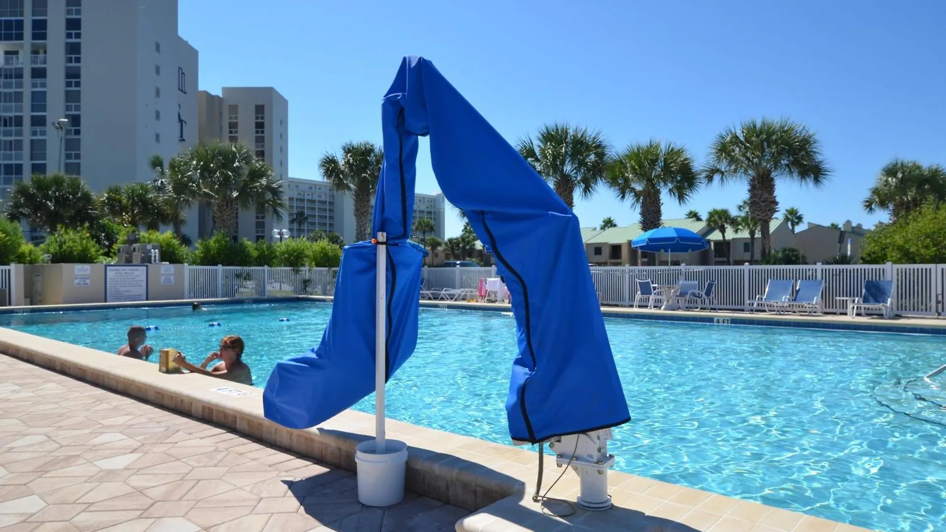 3064 - Shoreline Towers Free Setup Included! 度假居