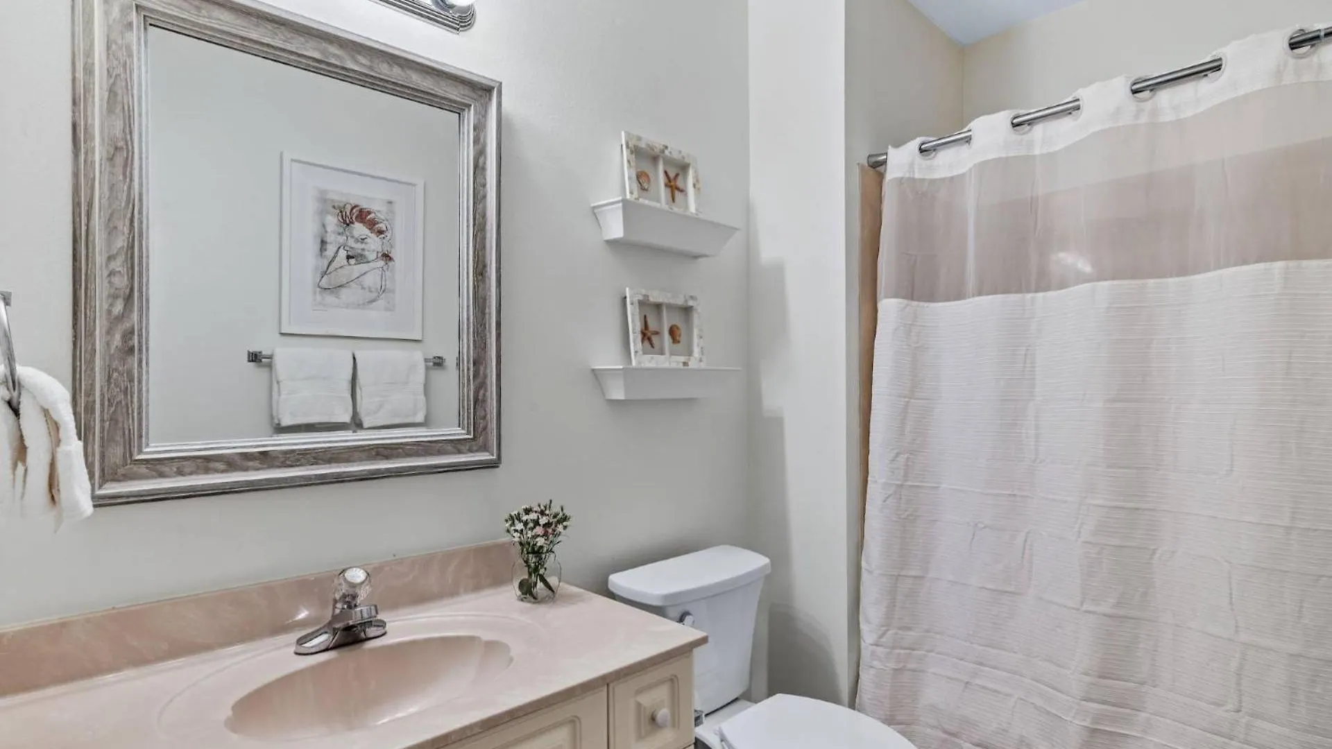 Holiday home Vista Bluffs 90 ~ Casa Beachy Blanca