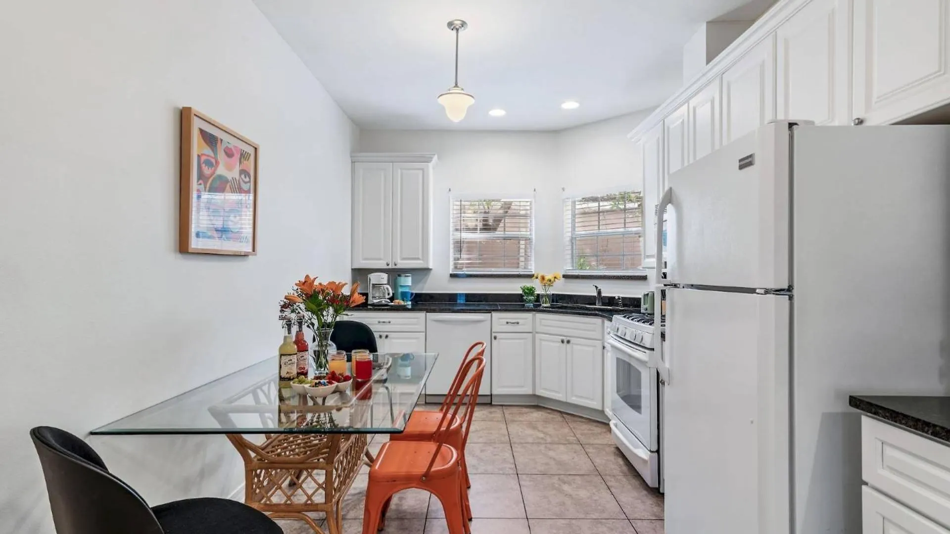 Vista Bluffs 90 ~ Casa Beachy Blanca * Destin