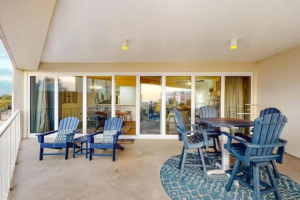 Holiday home Tides 0210