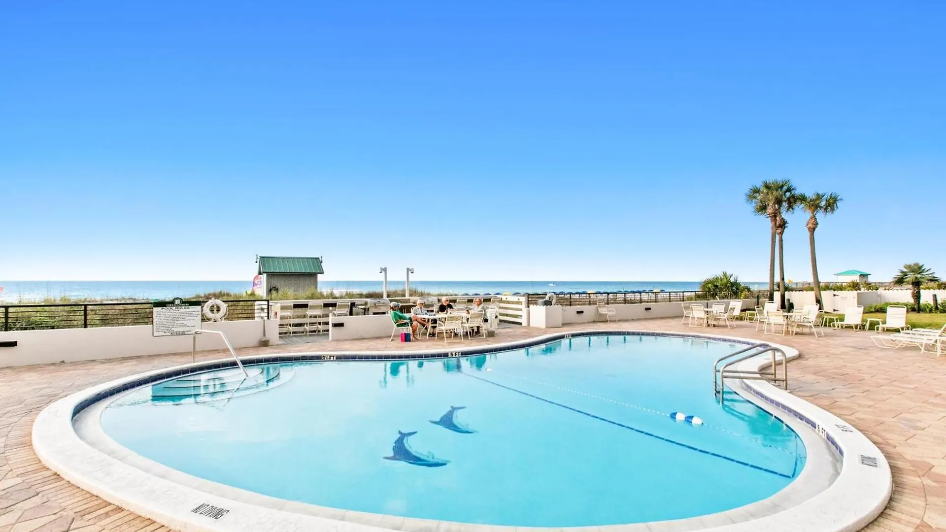 Emerald Towers 1102 Holiday home