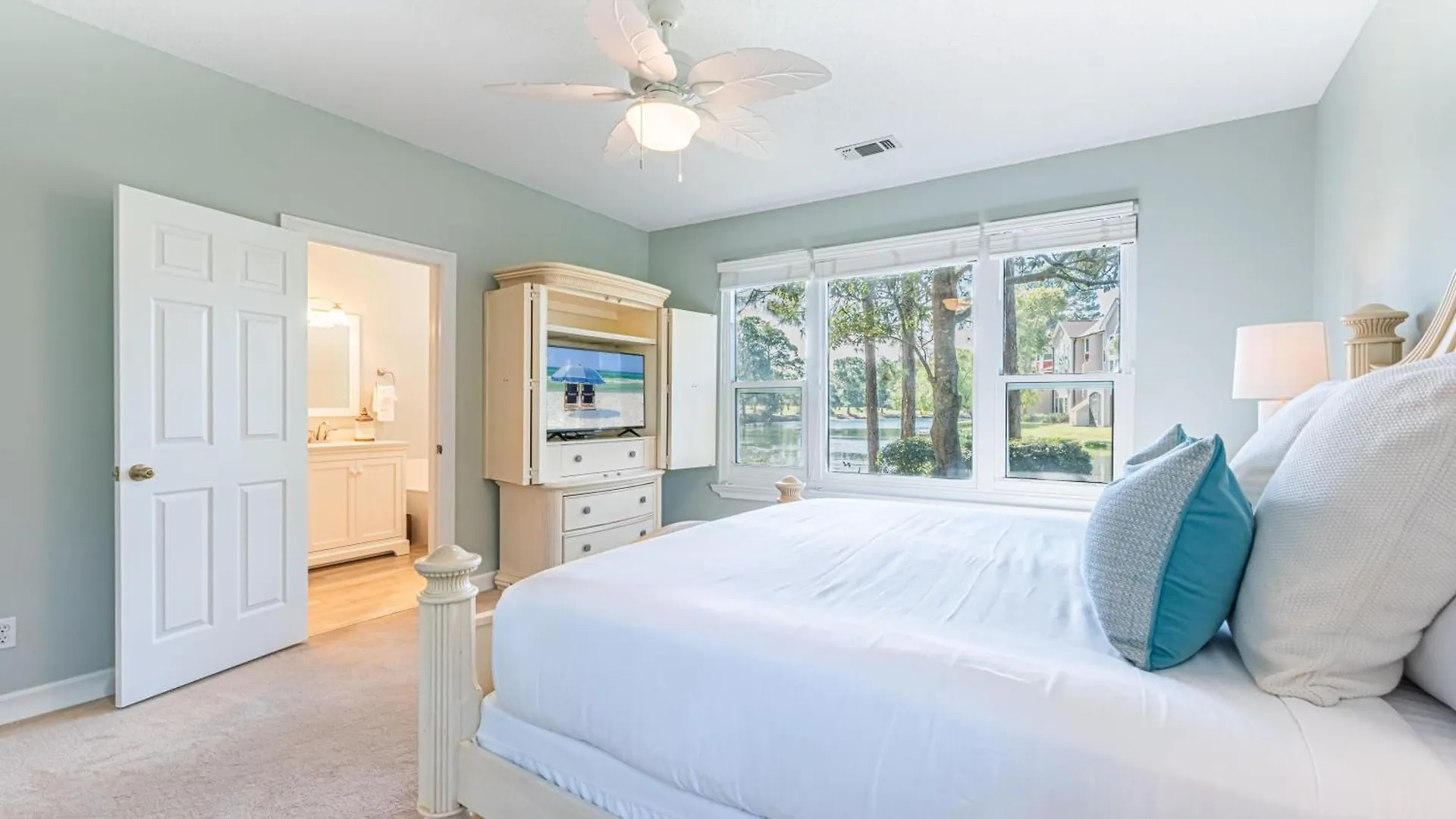 Turnberry 8561
