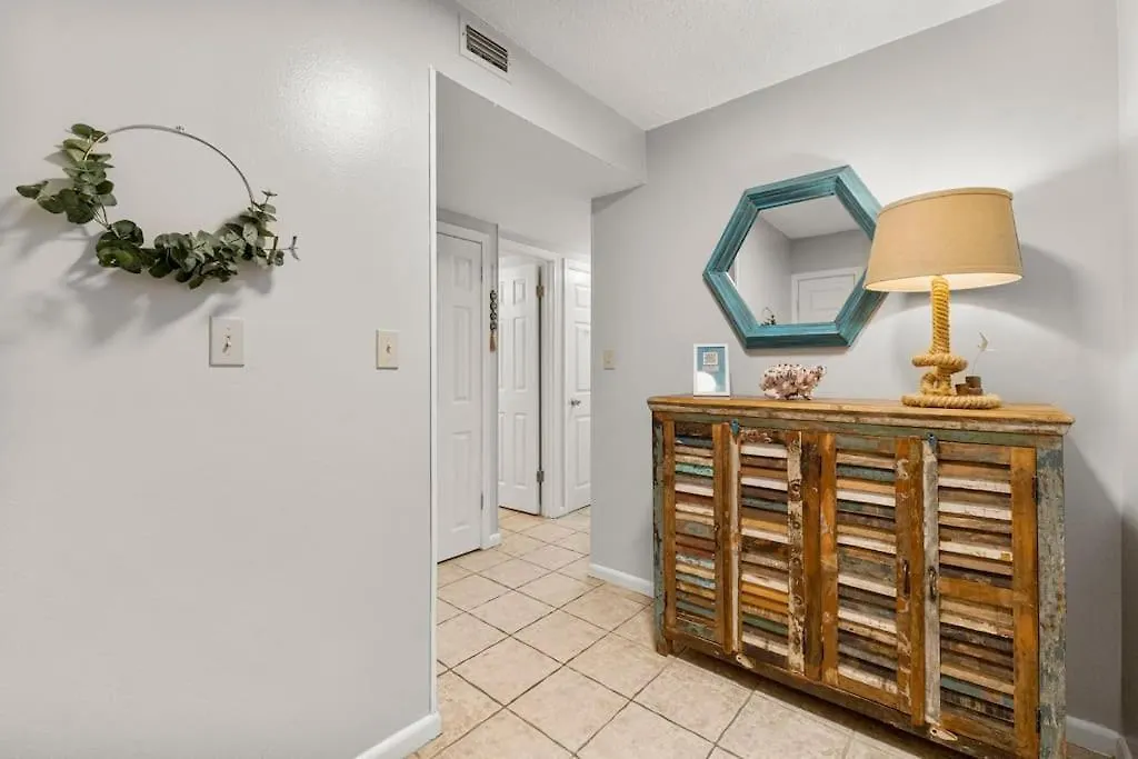 Heated Pool, Steps To Beach, Great For Families * Destin