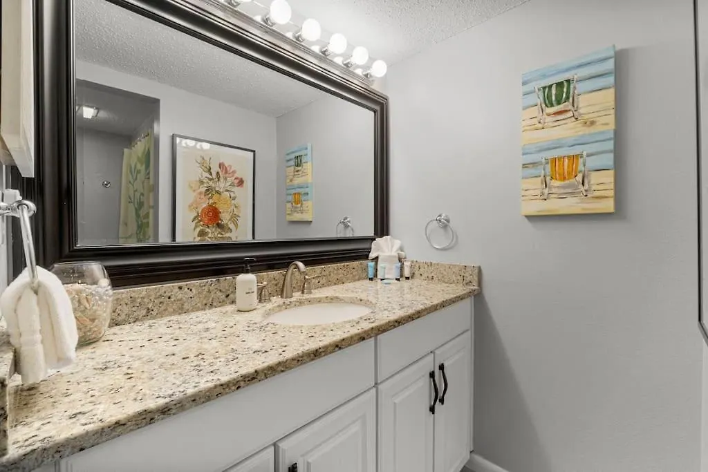 Heated Pool, Steps To Beach, Great For Families