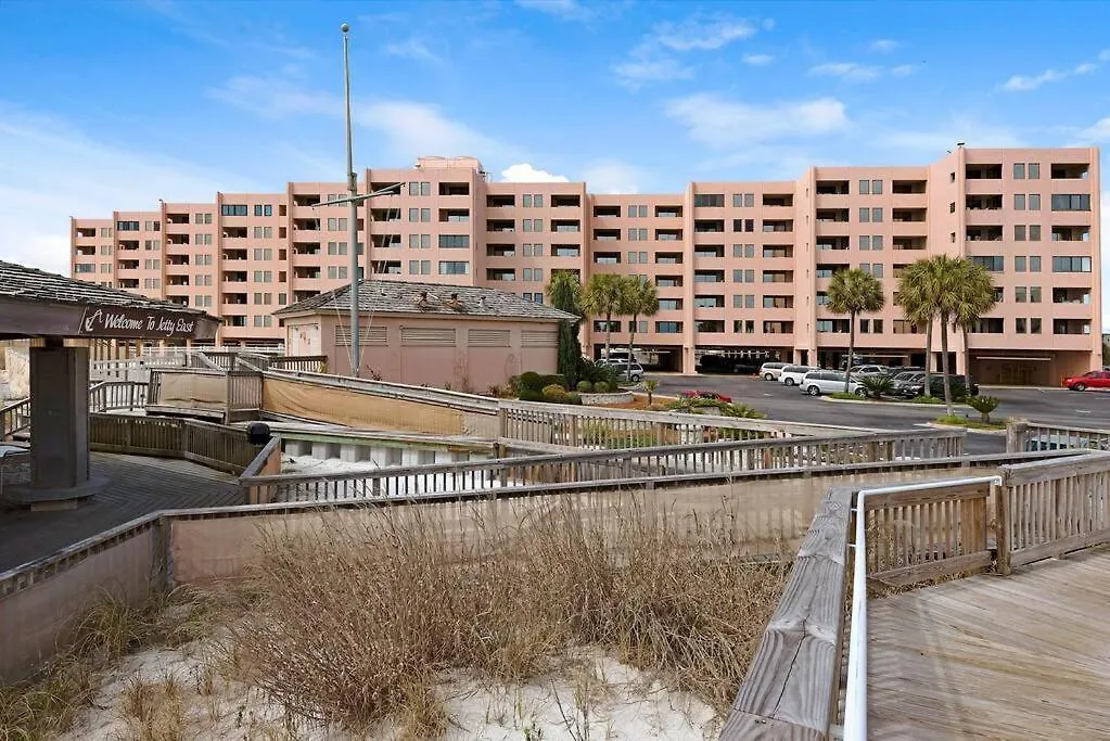 Heated Pool, Steps To Beach, Great For Families *