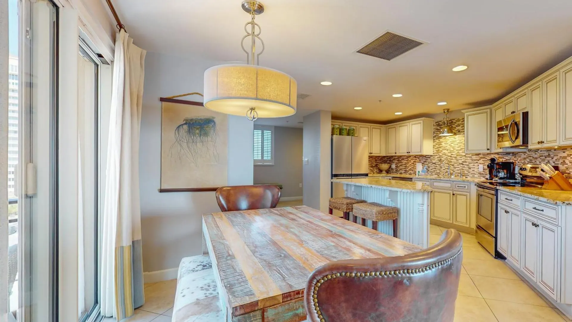 Westwinds 4754 Apartment *