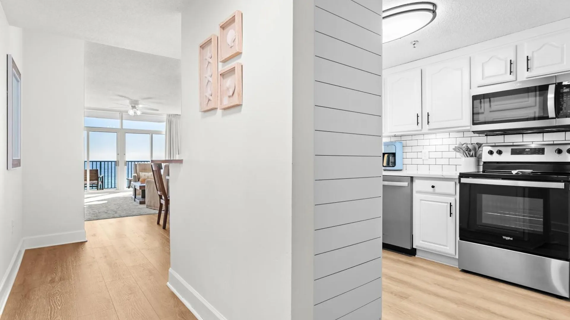 Jade East Towers 0430 By Newman-dailey Holiday home *