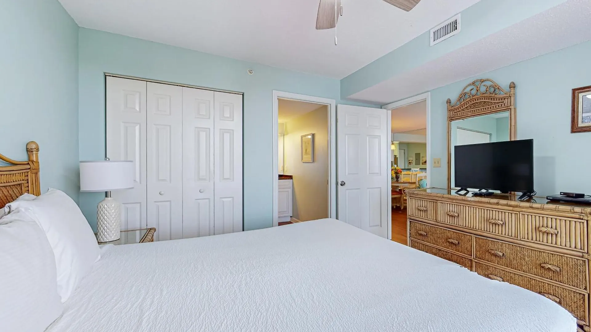 Pelican 1717 Apartment Destin