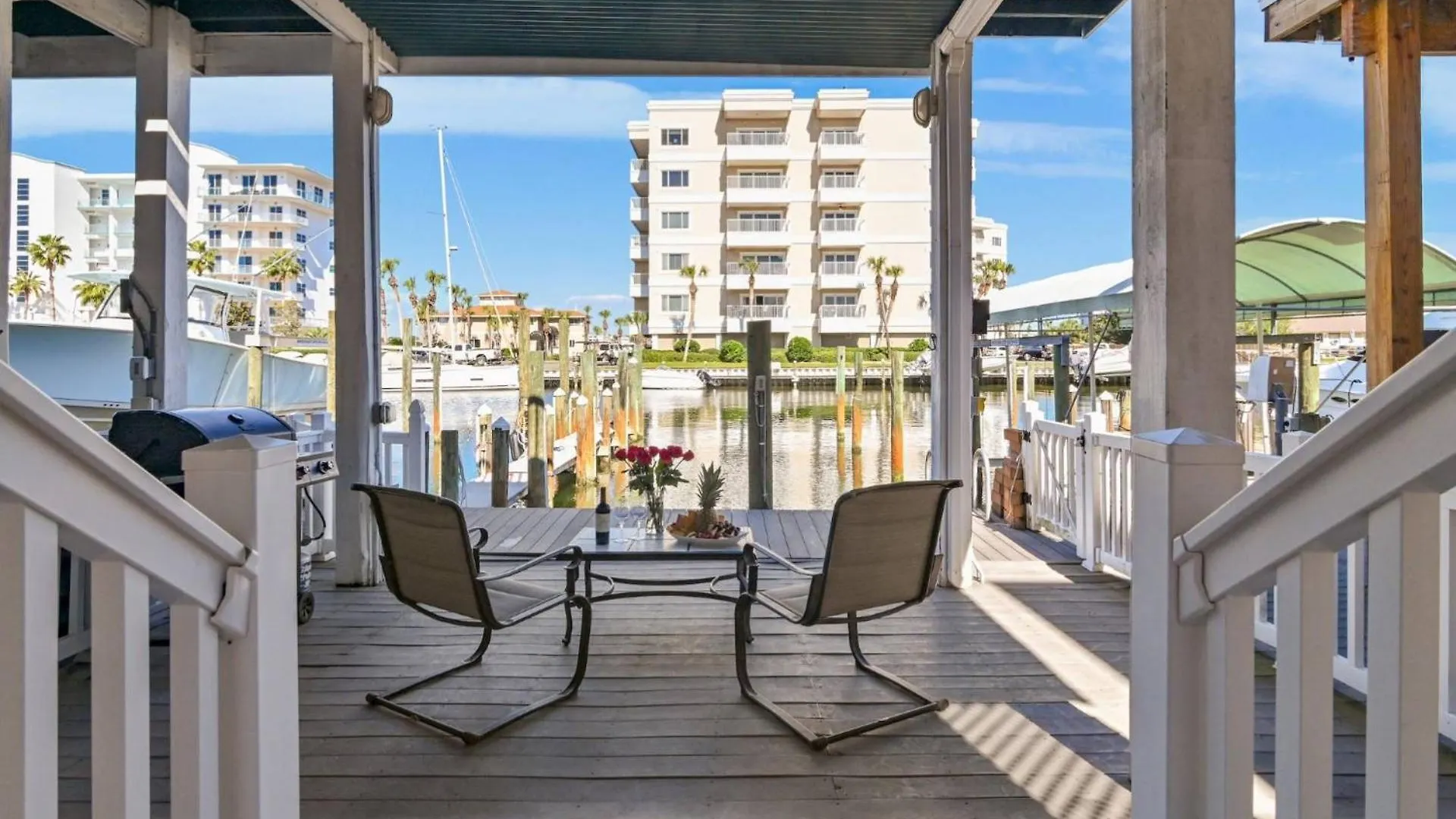 Gulf Shore Drive #4 Harbor Oasis *
