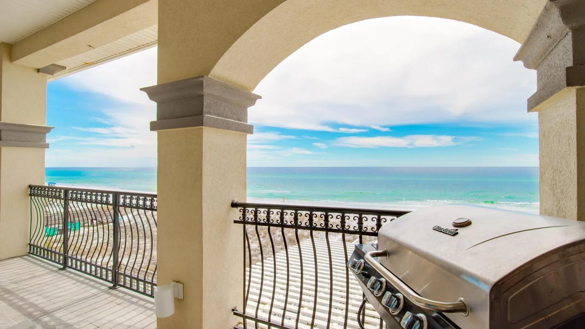 度假居 On The - Hot Tub - Gated Community Views *