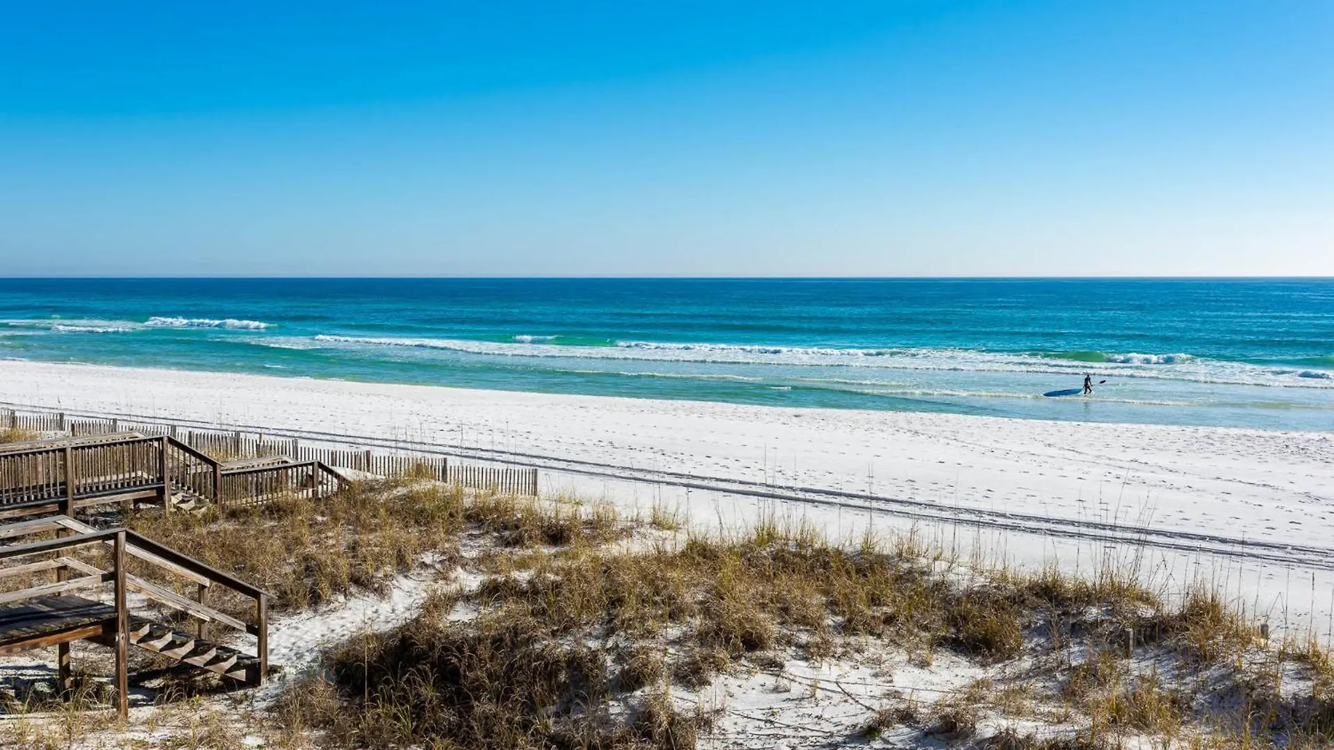 Holiday home Gulf Front, Pool, Hot Tub- 2 Kitchens - Elevator *
