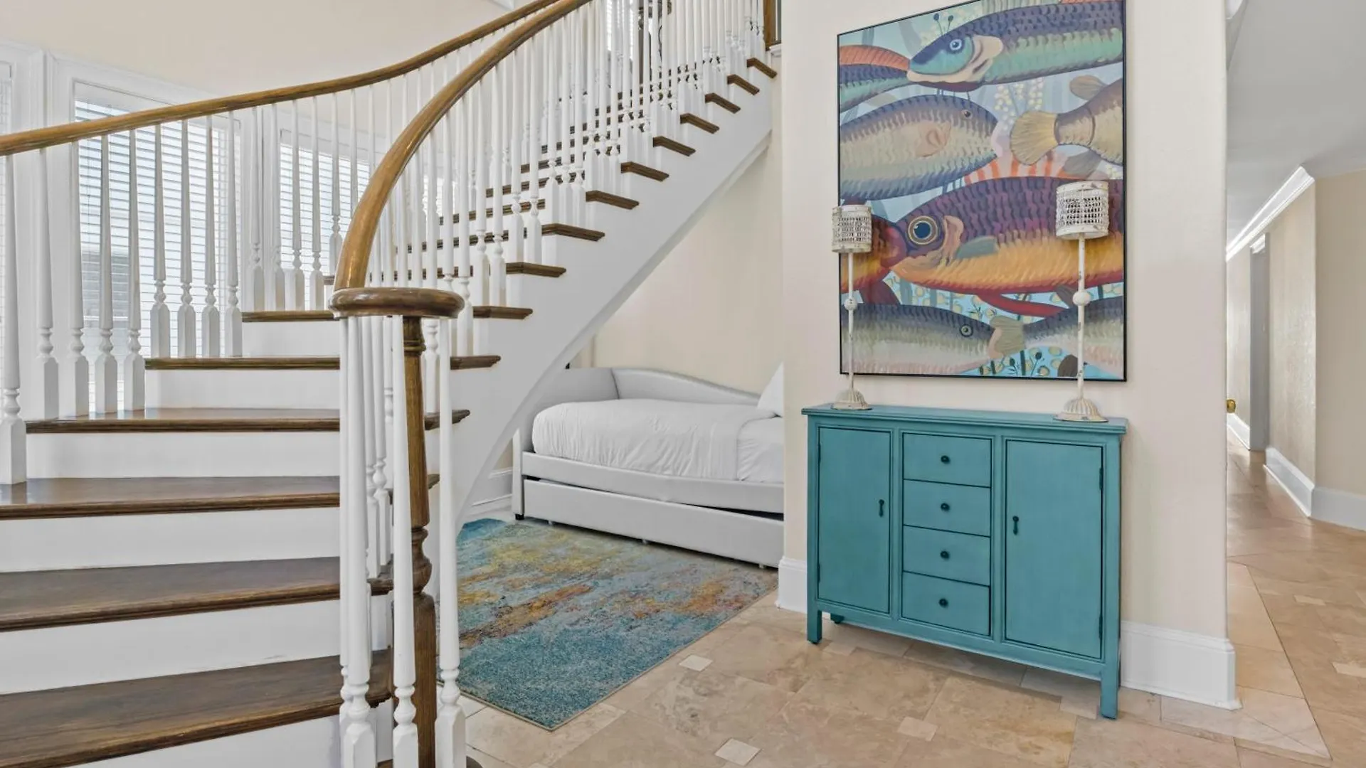 Gulf Front, Pool, Hot Tub- 2 Kitchens - Elevator Holiday home