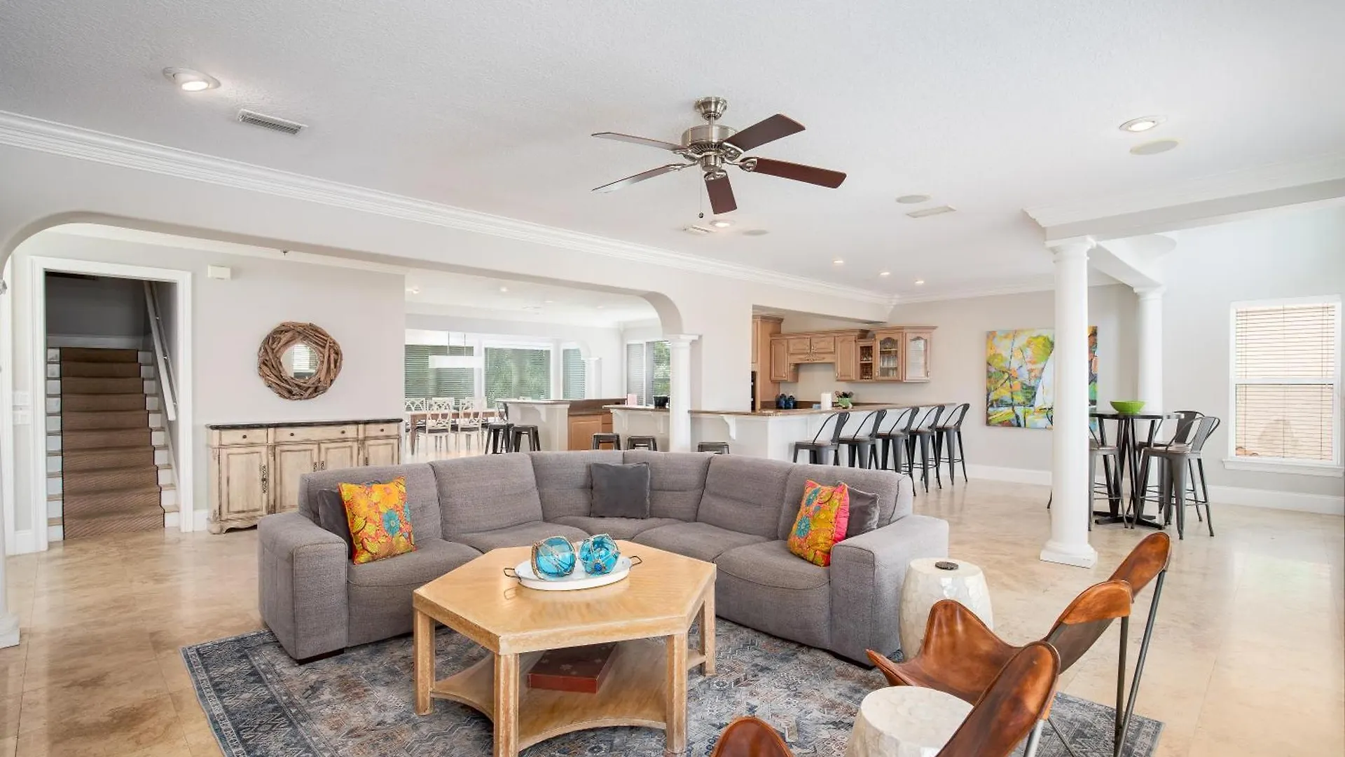 Large Pool - Hot Tub - Elevator - Gated Community