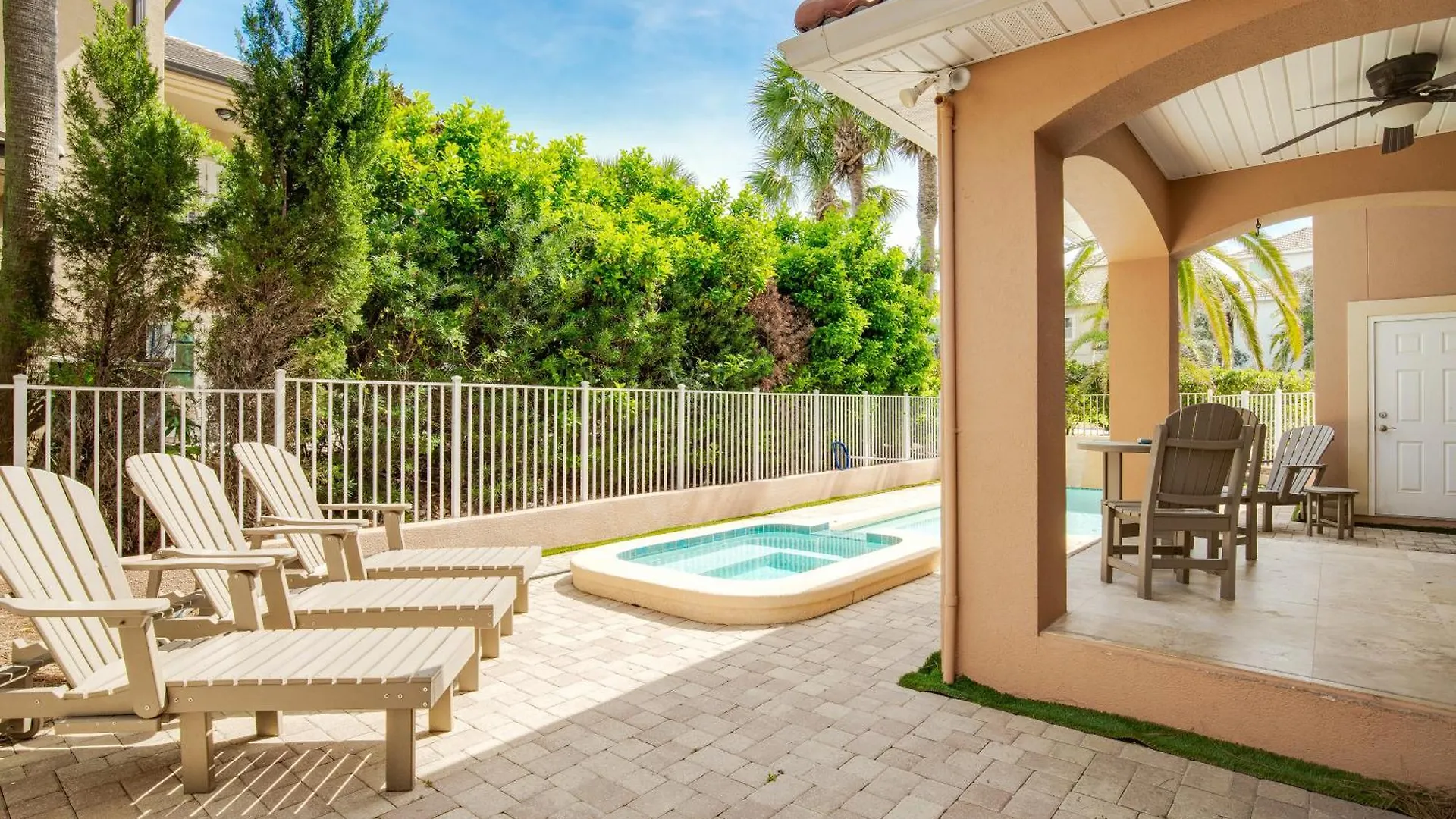 Large Pool - Hot Tub - Elevator - Gated Community * Destin
