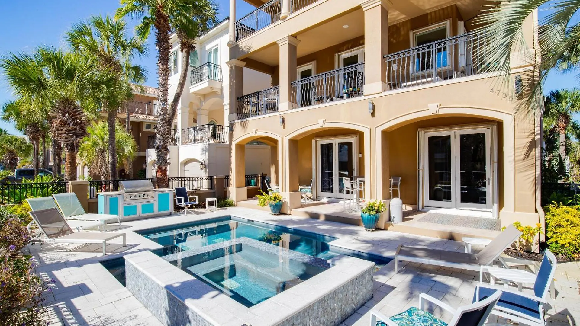 Gulf Views - Private Pool Hot Tub - Elevator *