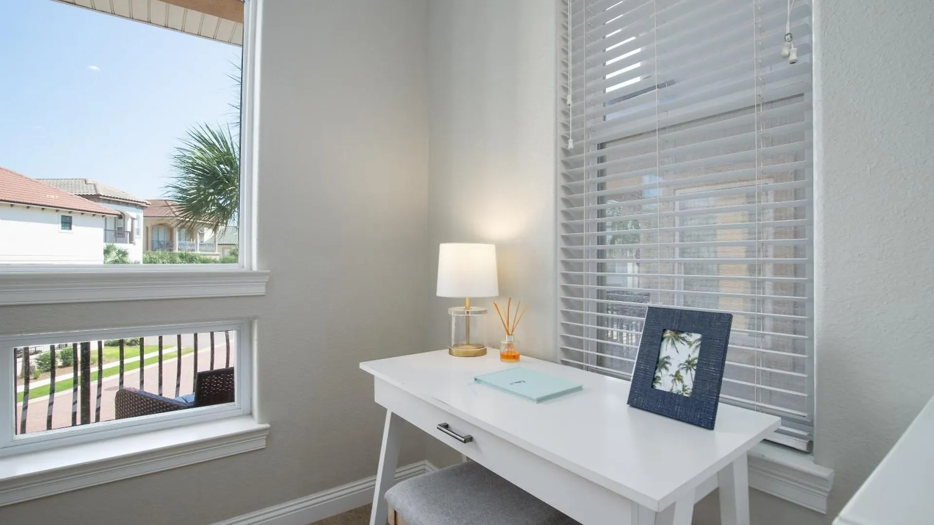 Holiday home Luxury Community Pool, Hot Tub And And Games Destin