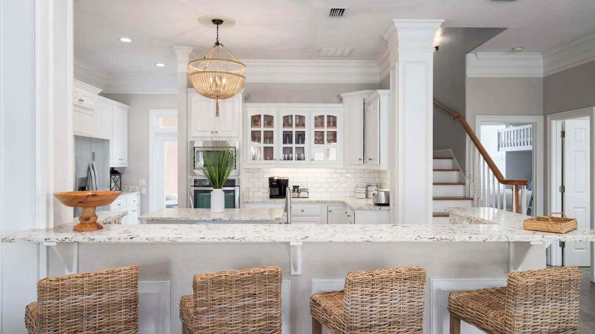Luxury Community Pool, Hot Tub And And Games *