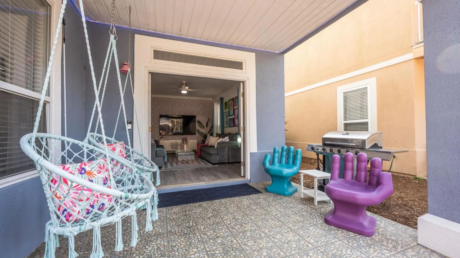 Walk2beach - Golf Cart - Arcades - Stocked Kitchen Holiday home