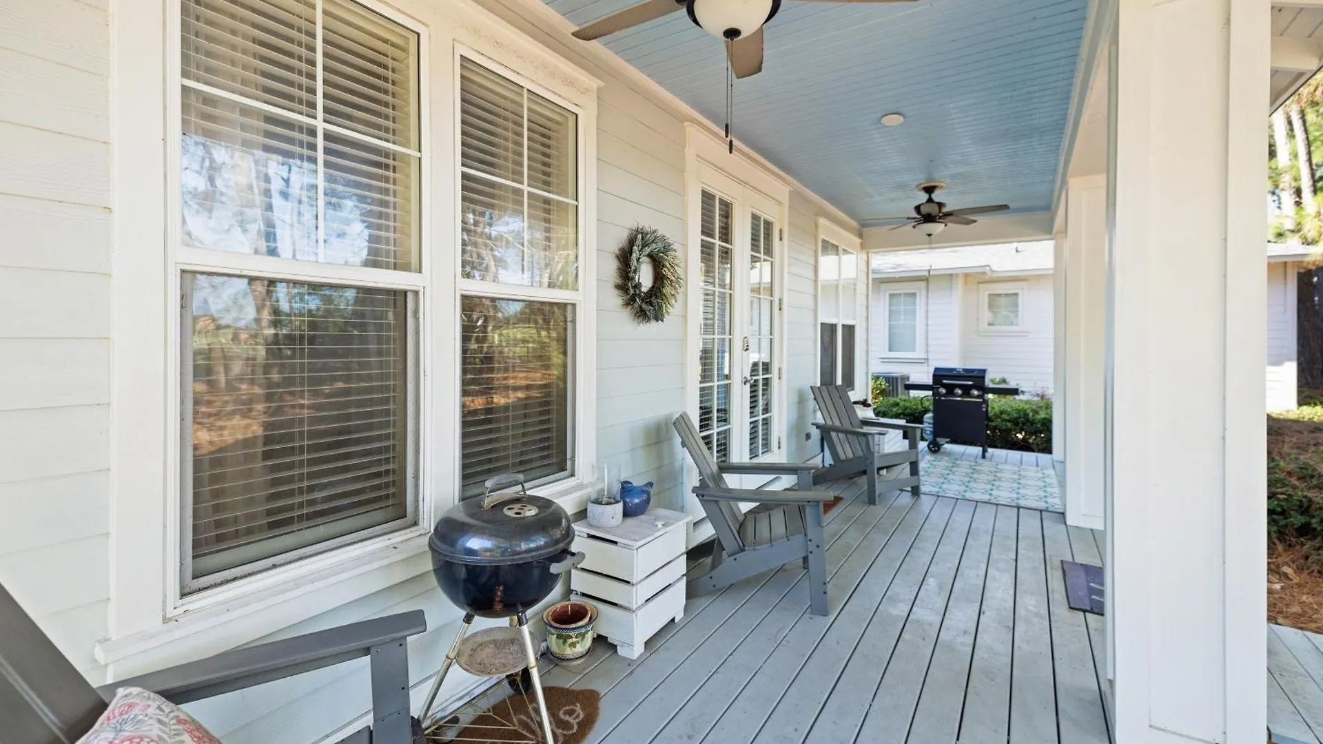 1366 Laurel Grove