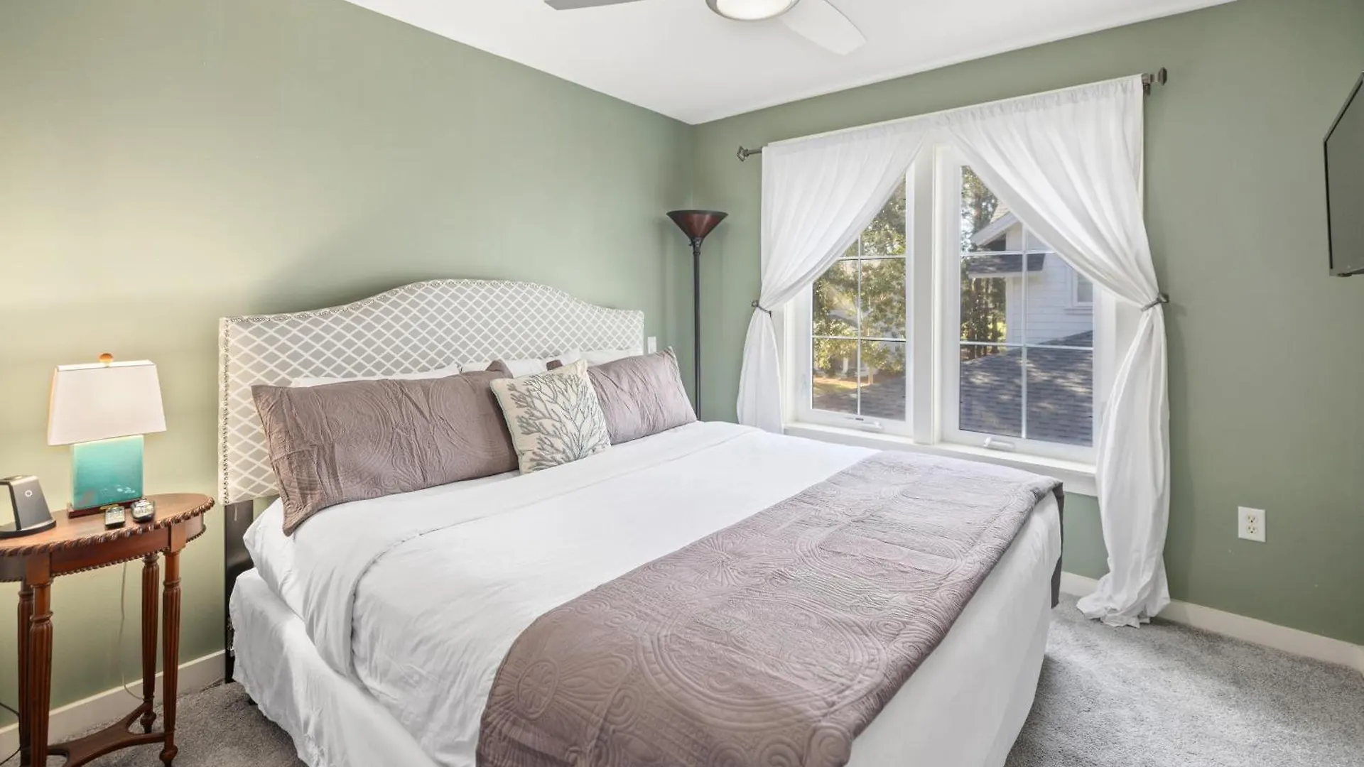 1366 Laurel Grove Holiday home