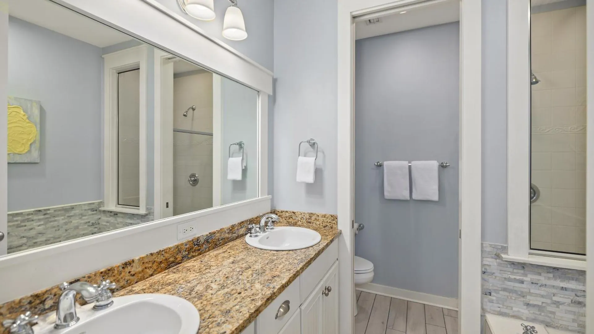 1366 Laurel Grove Holiday home *
