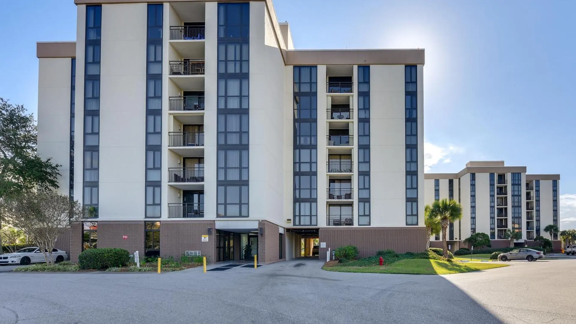 Lägenhet Airy With Pool - Walk To Private Beach! Destin