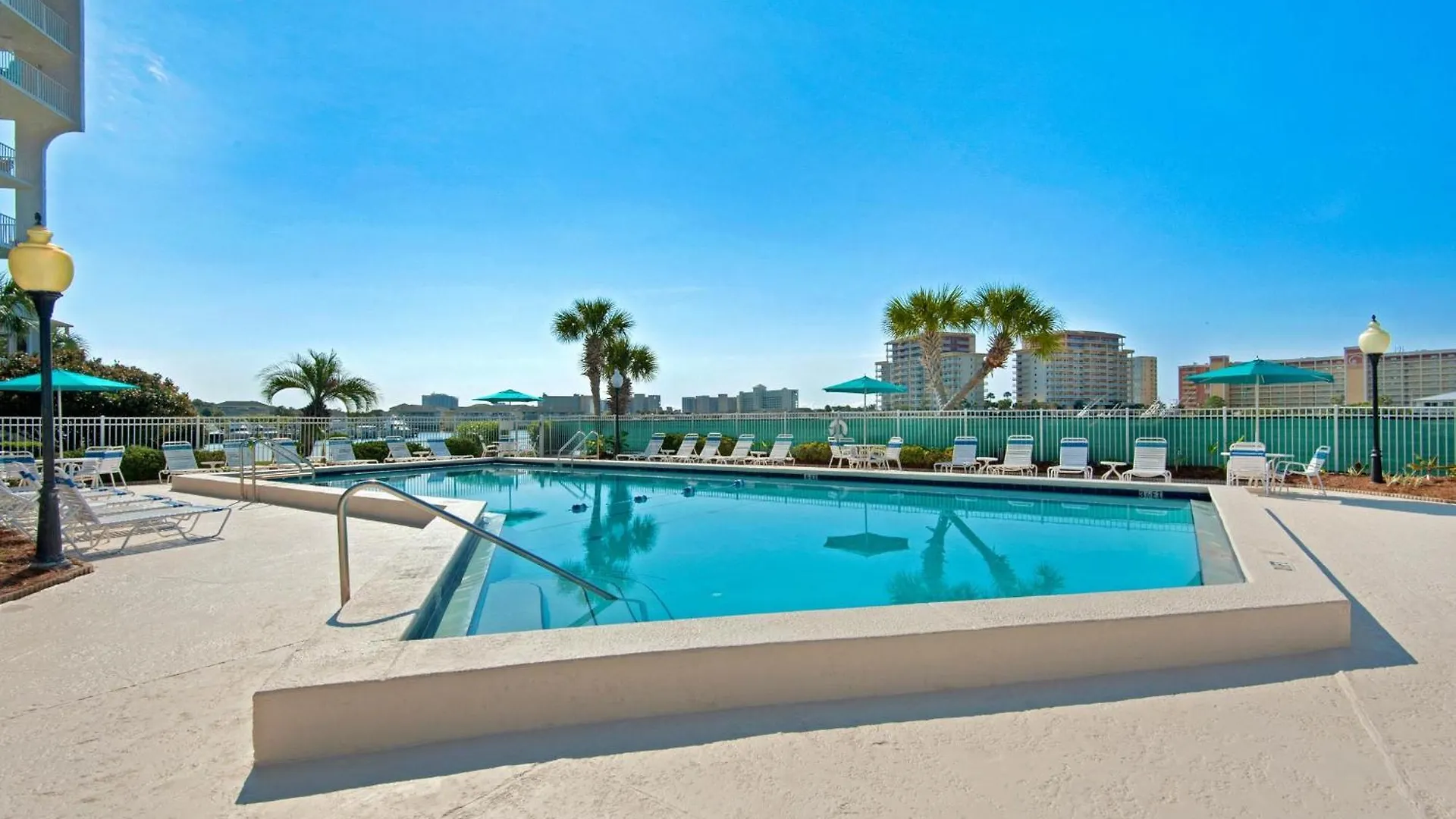 Dolphin Point #406c Apartment Destin