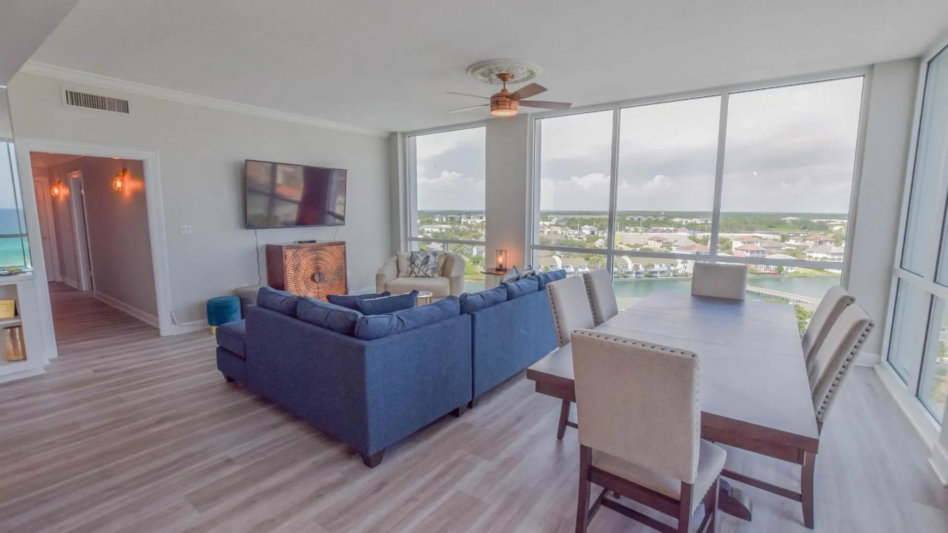 Shoreline Towers #3121 * 데스틴