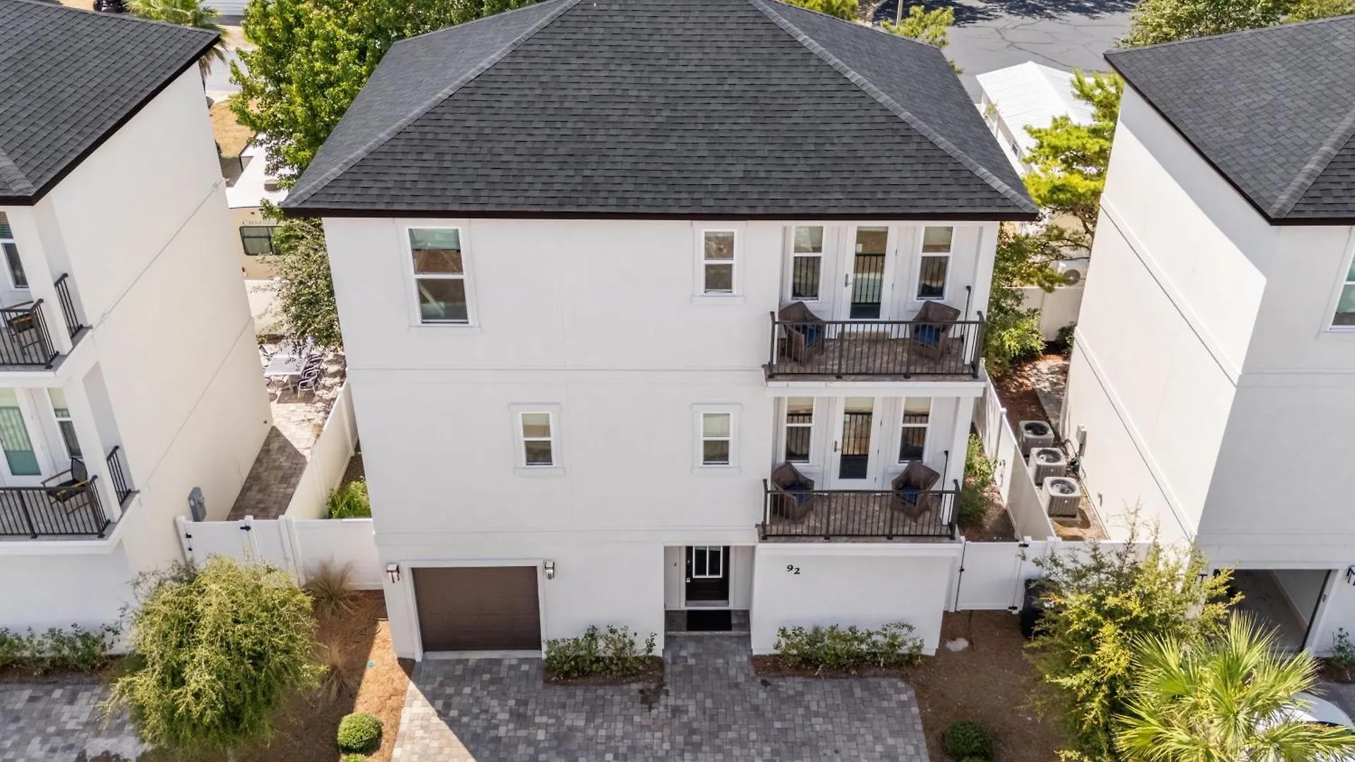 Vakantiehuis Sungazer Chateau By Avantstay Short Walk To The Pool Access