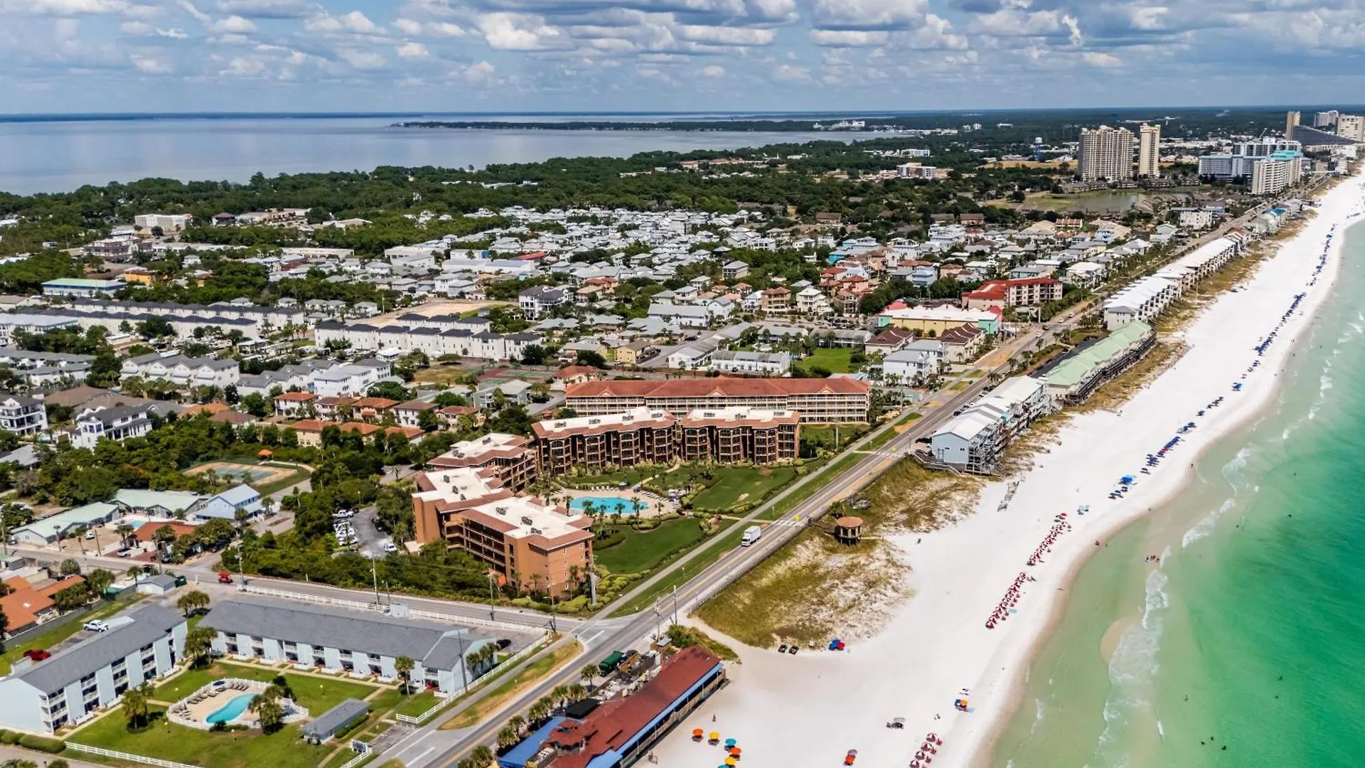 Sungazer Chateau By Avantstay Short Walk To The Pool Access Vakantiehuis Destin