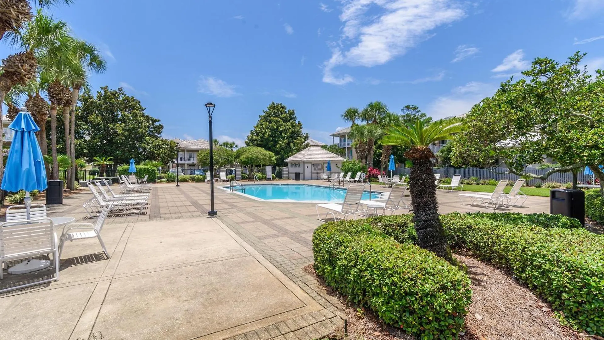 Emerald Palace S 10 Black Coral Cove 데스틴