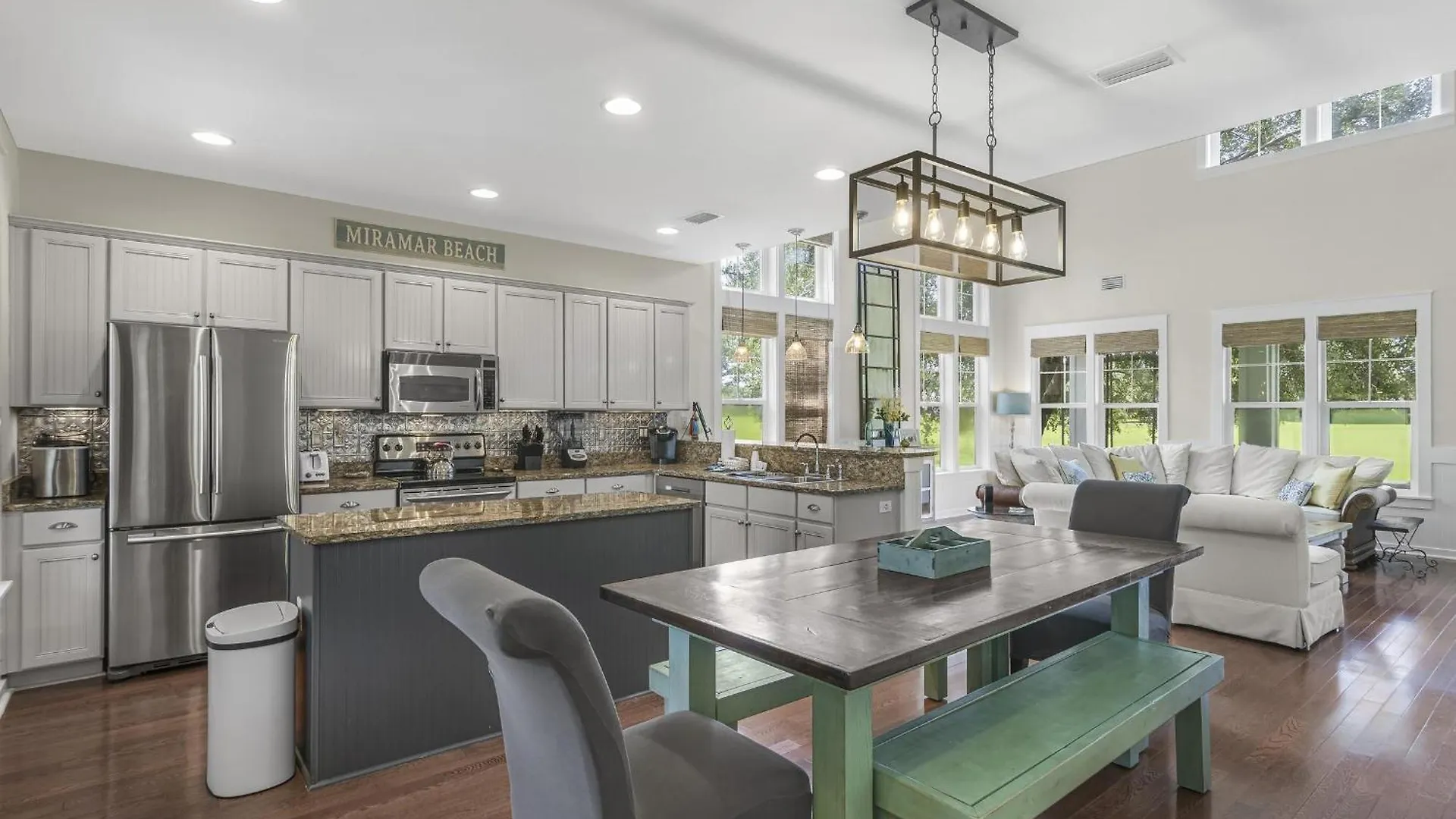 1285 Laurel Grove 'seabatical'
