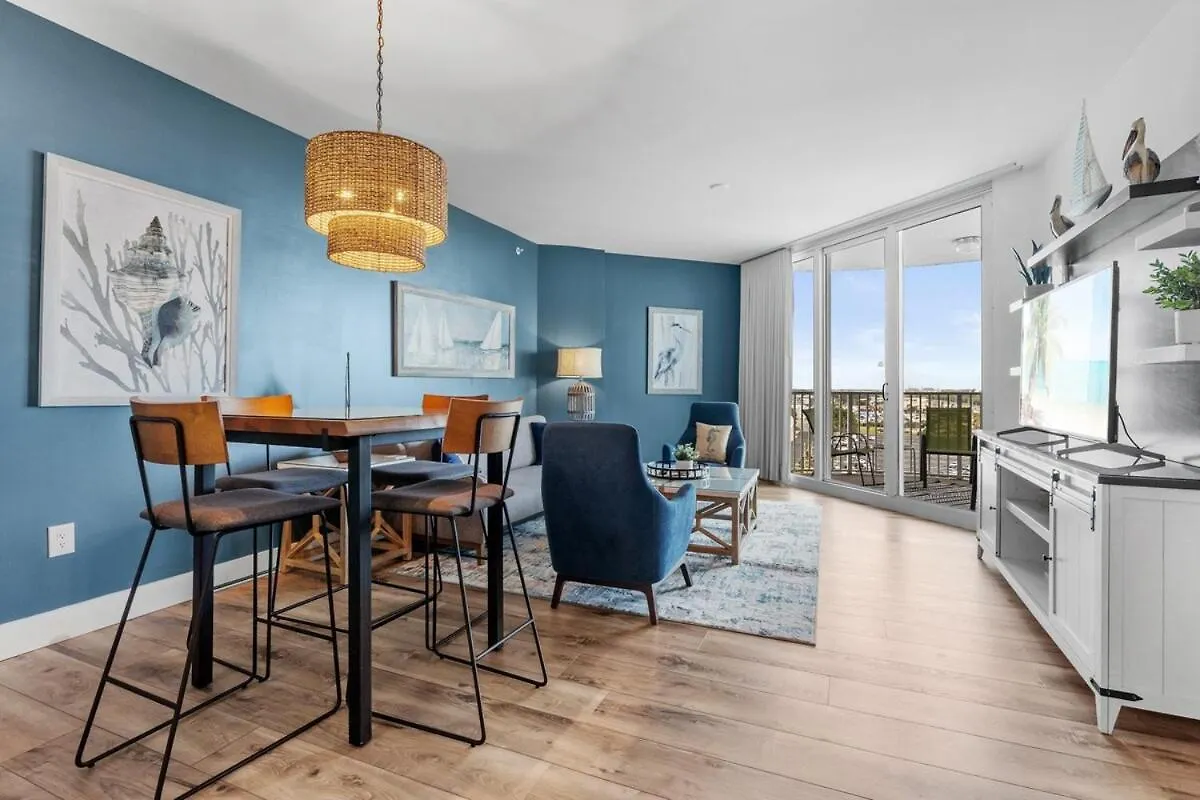Sunrise Surprise 9th Floor 2br 2 Ba King Shuttle, Heated Pool! * Destin