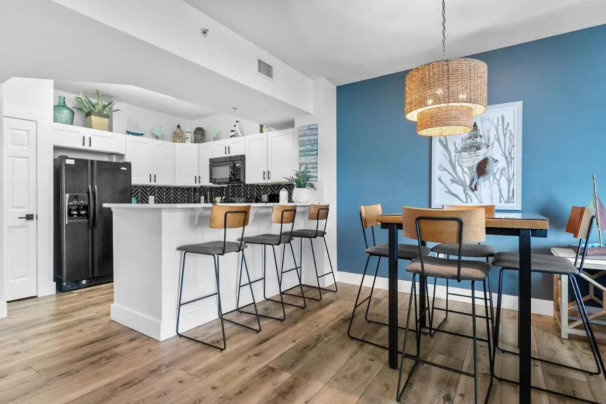 Sunrise Surprise 9th Floor 2br 2 Ba King Shuttle, Heated Pool! Nyaraló Destin