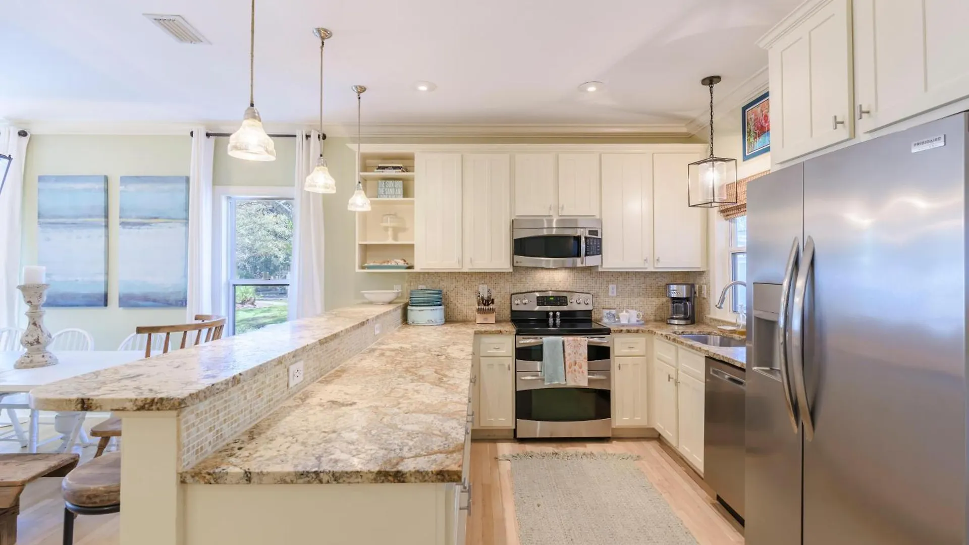Prestwick Place 1101