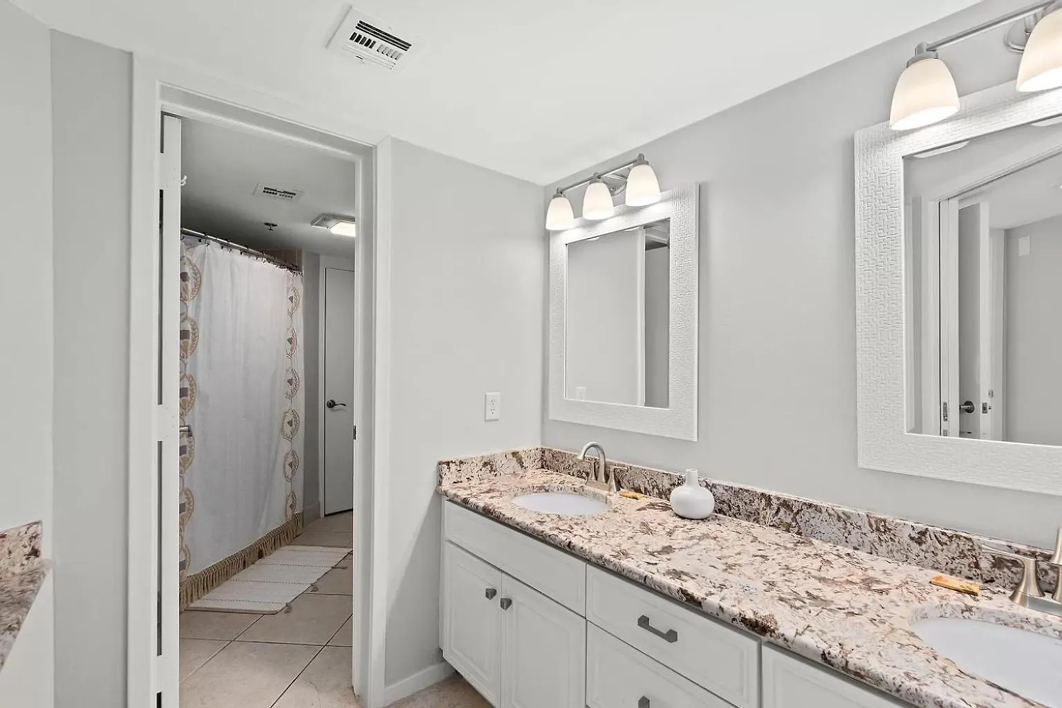 100 Gulf Shore Drive, Unit 502 公寓 *