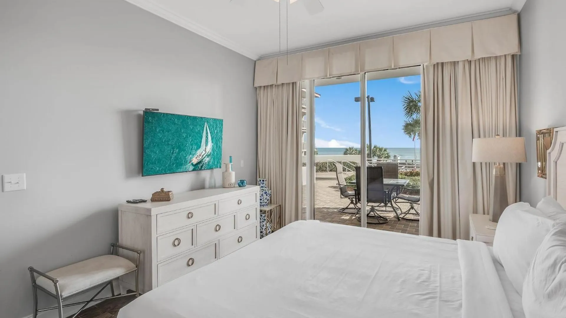 Tides 103 * Destin