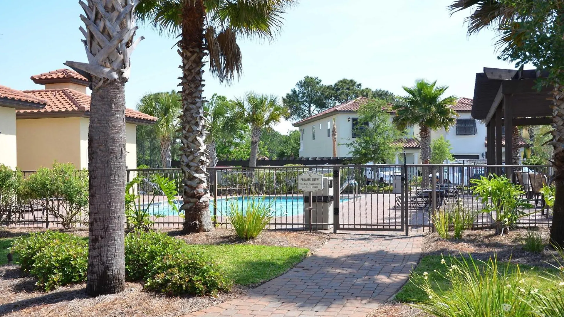 1870 * Destin