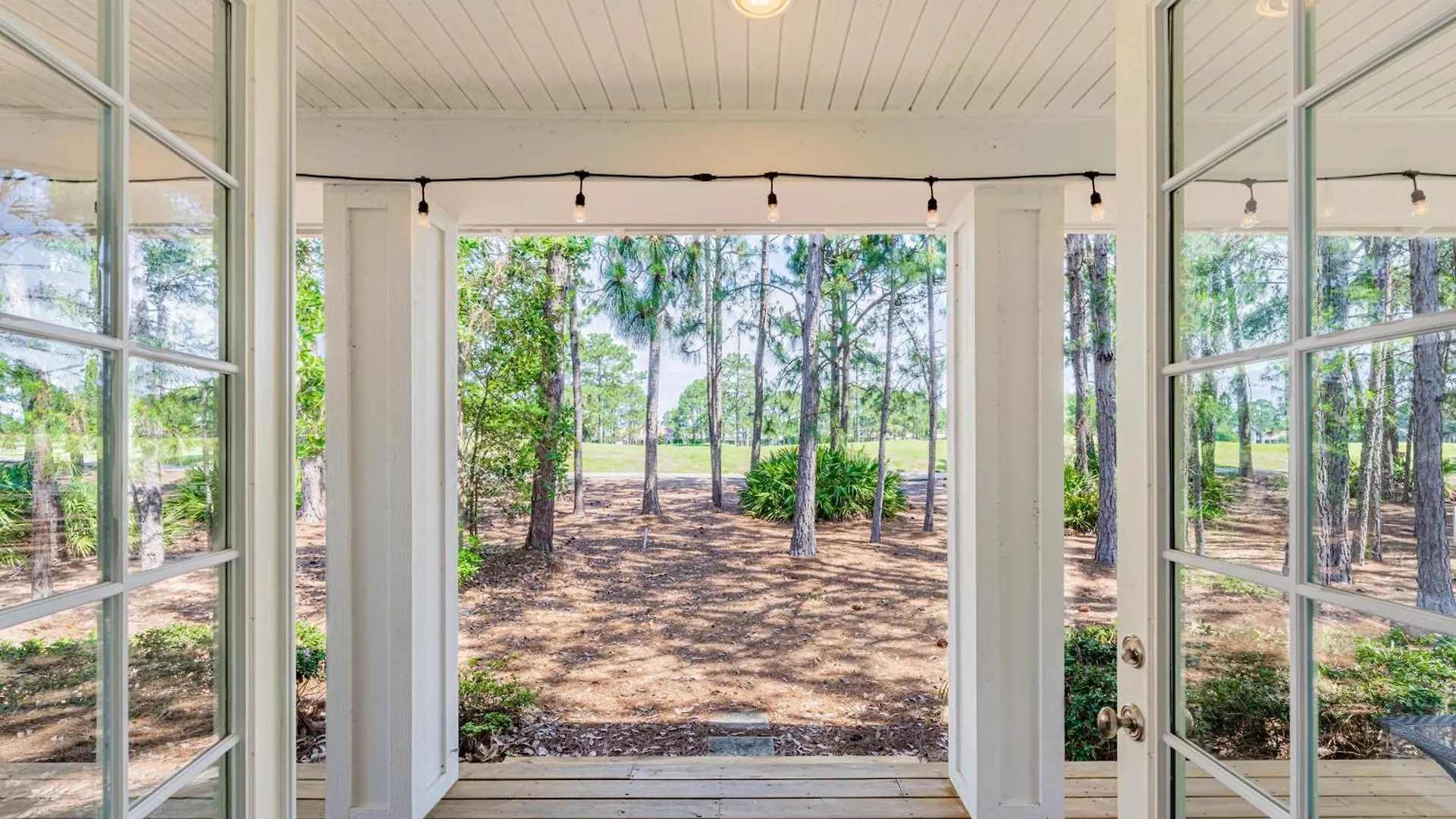 1347 Laurel Grove
