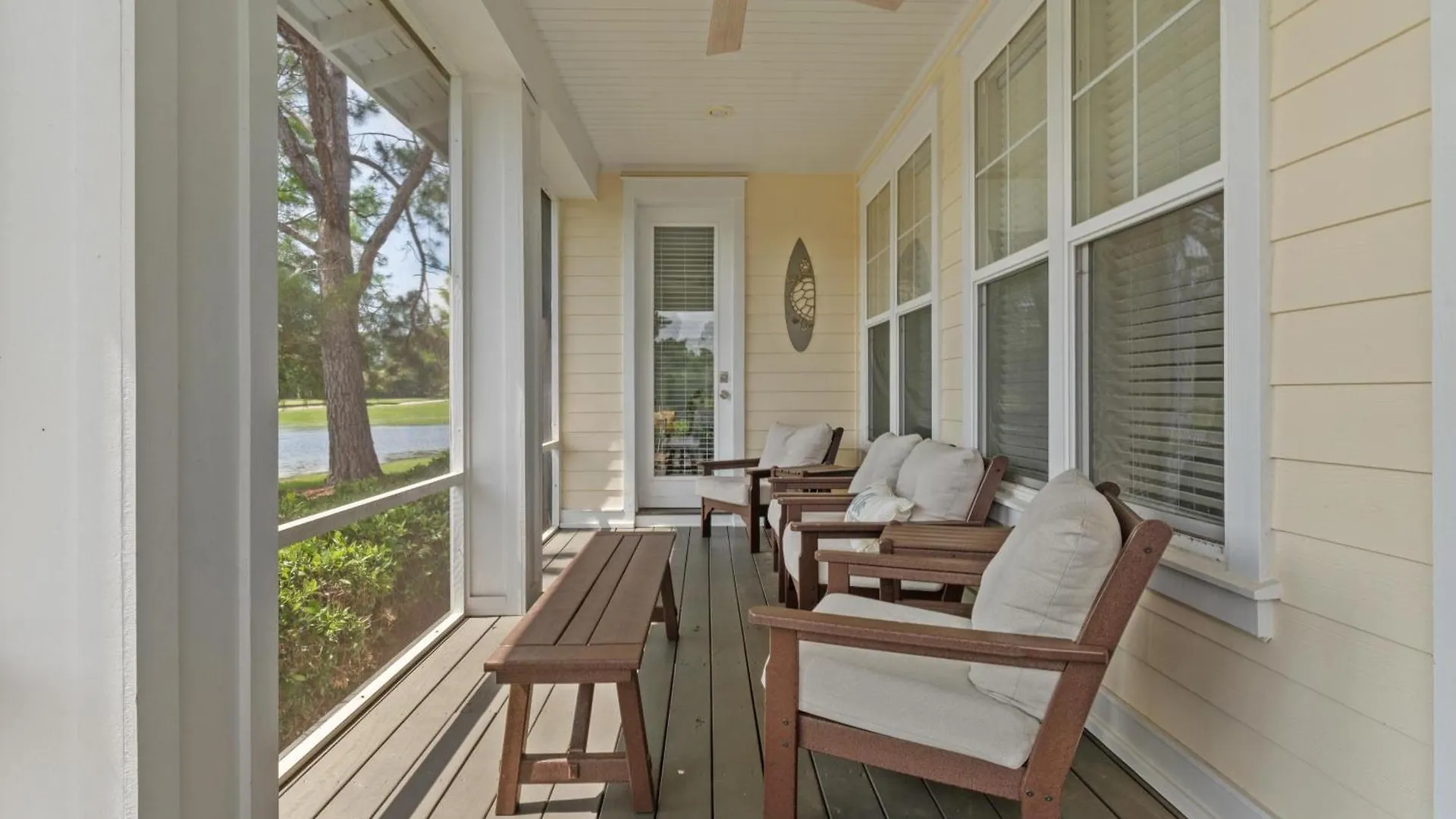 1329 Laurel Grove 