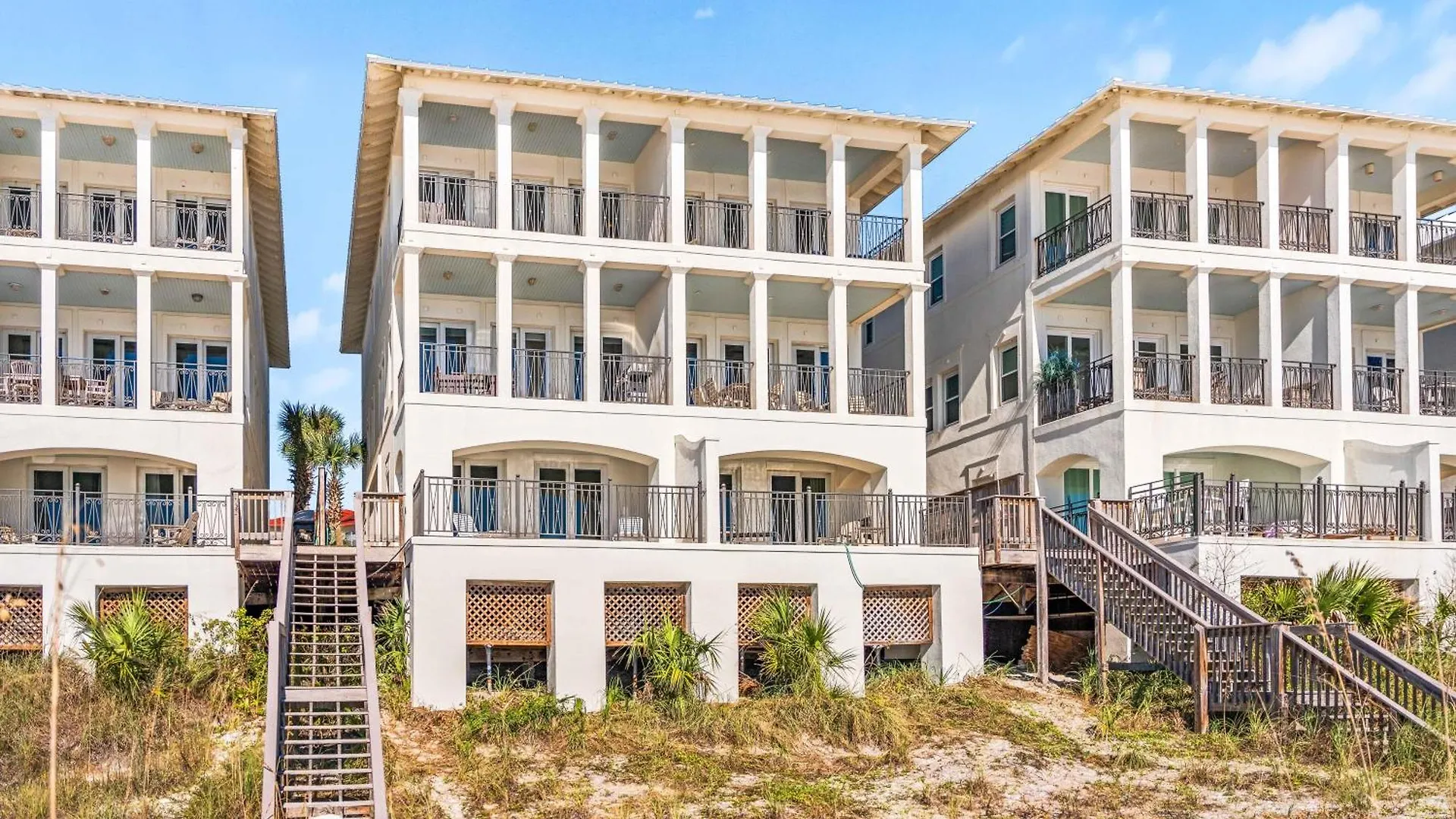 Sea La Vie- On The Beach- 2 Pools- Elevator Holiday home