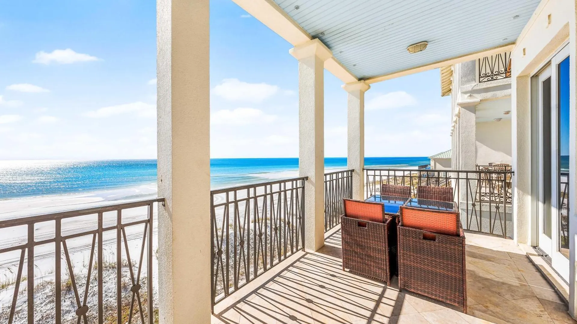 Sea La Vie- On The Beach- 2 Pools- Elevator Destin