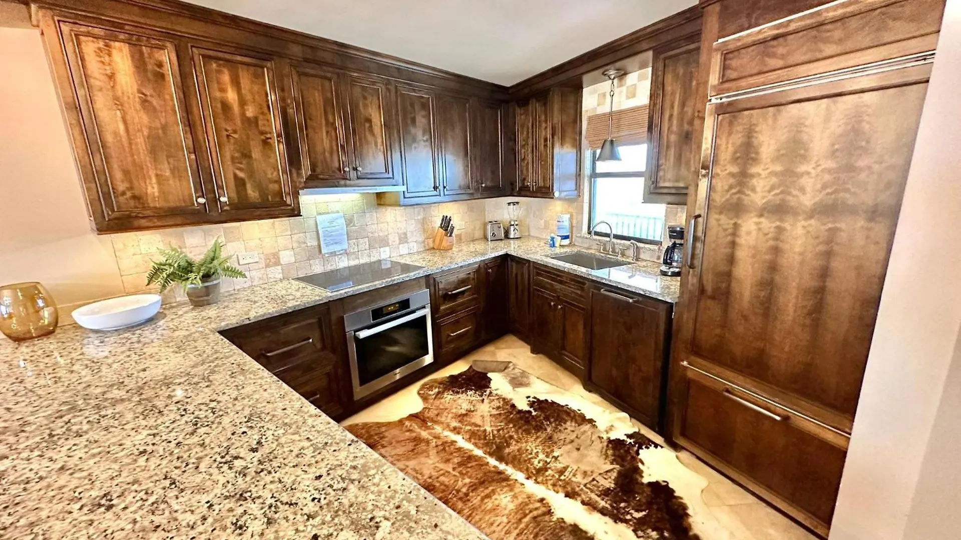 4133 Beachside One * Destin
