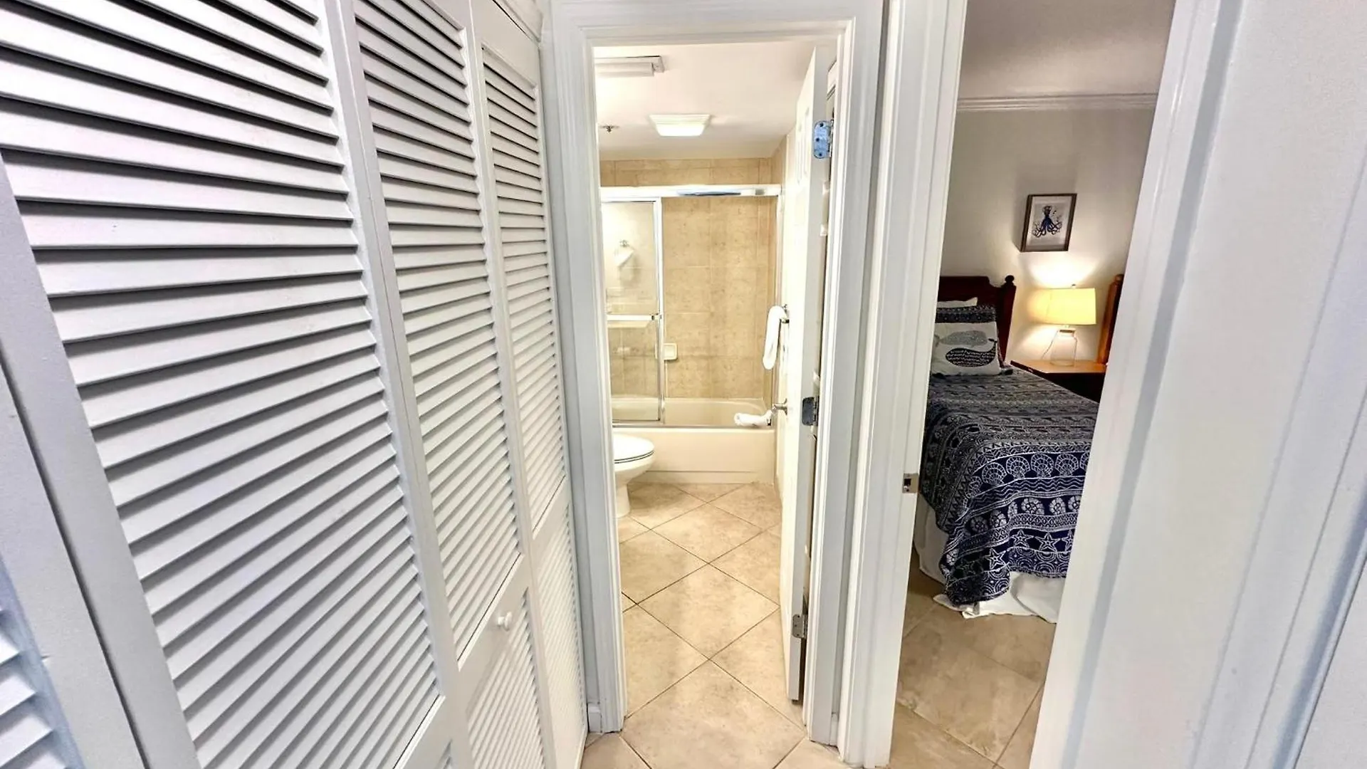 4075 Beachside One