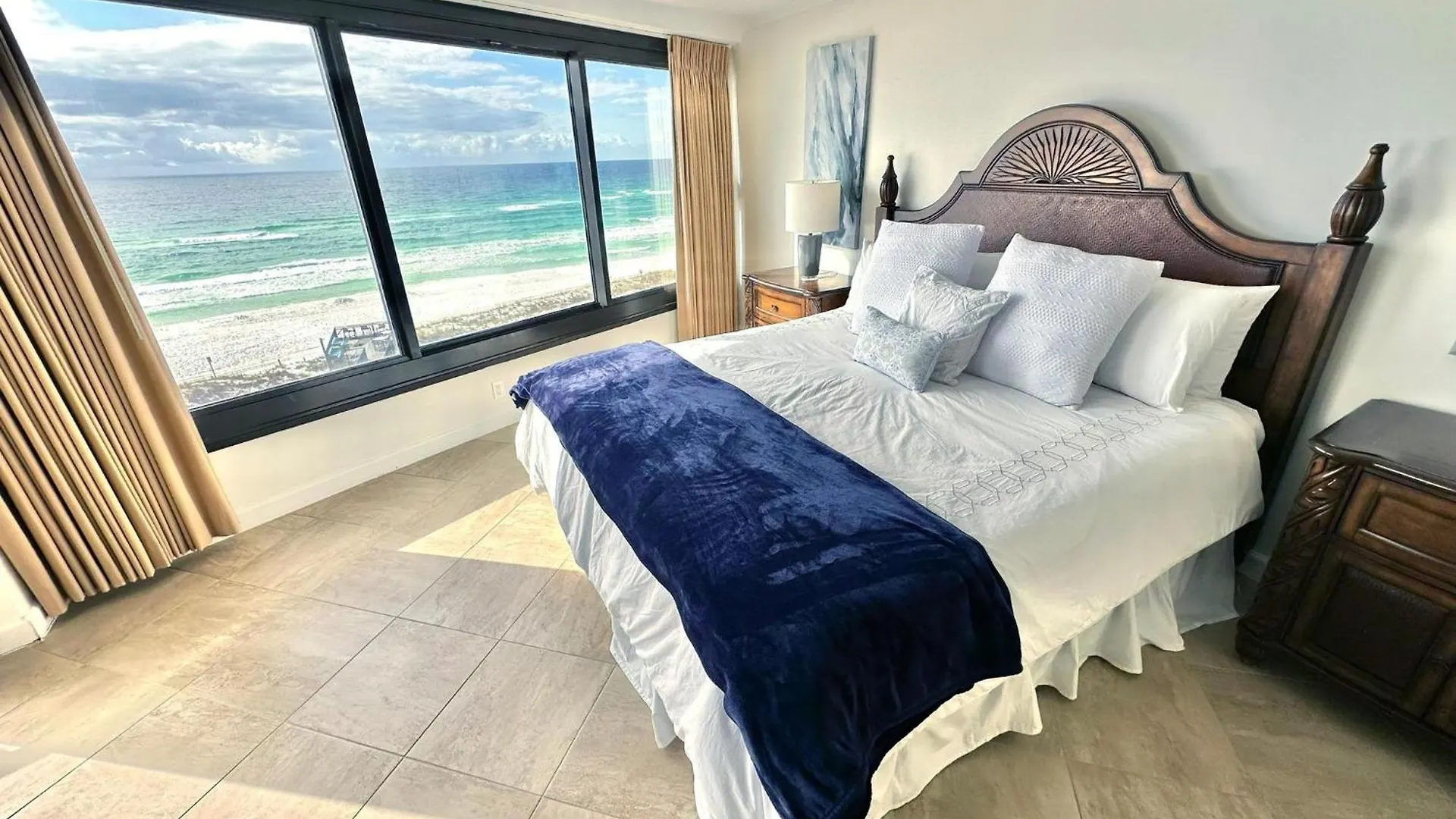 4075 Beachside One Holiday home *